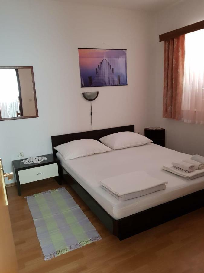 Apartments Josica เซนญ์ ภายนอก รูปภาพ